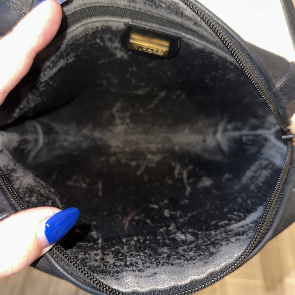 Vintage Gucci Crossbody - Picture 7 of 13